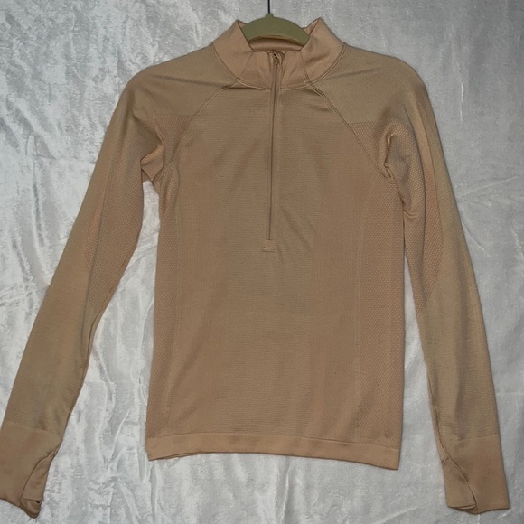 LULULEMON TOP - Picture 4 of 10